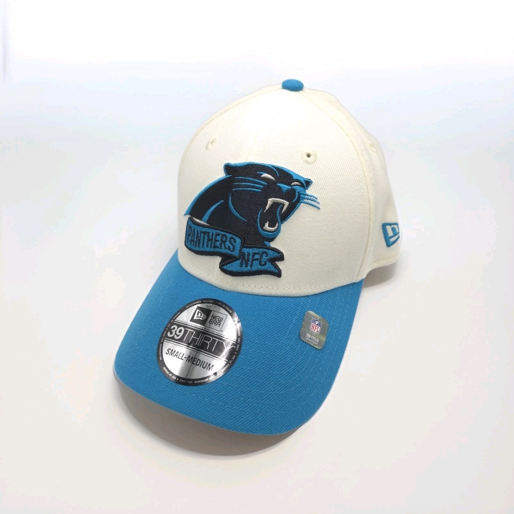 New Era‎ 39Thirty Carolina Panthers NFL 2022 Sideline On-Field Flex Fit Hat S/M